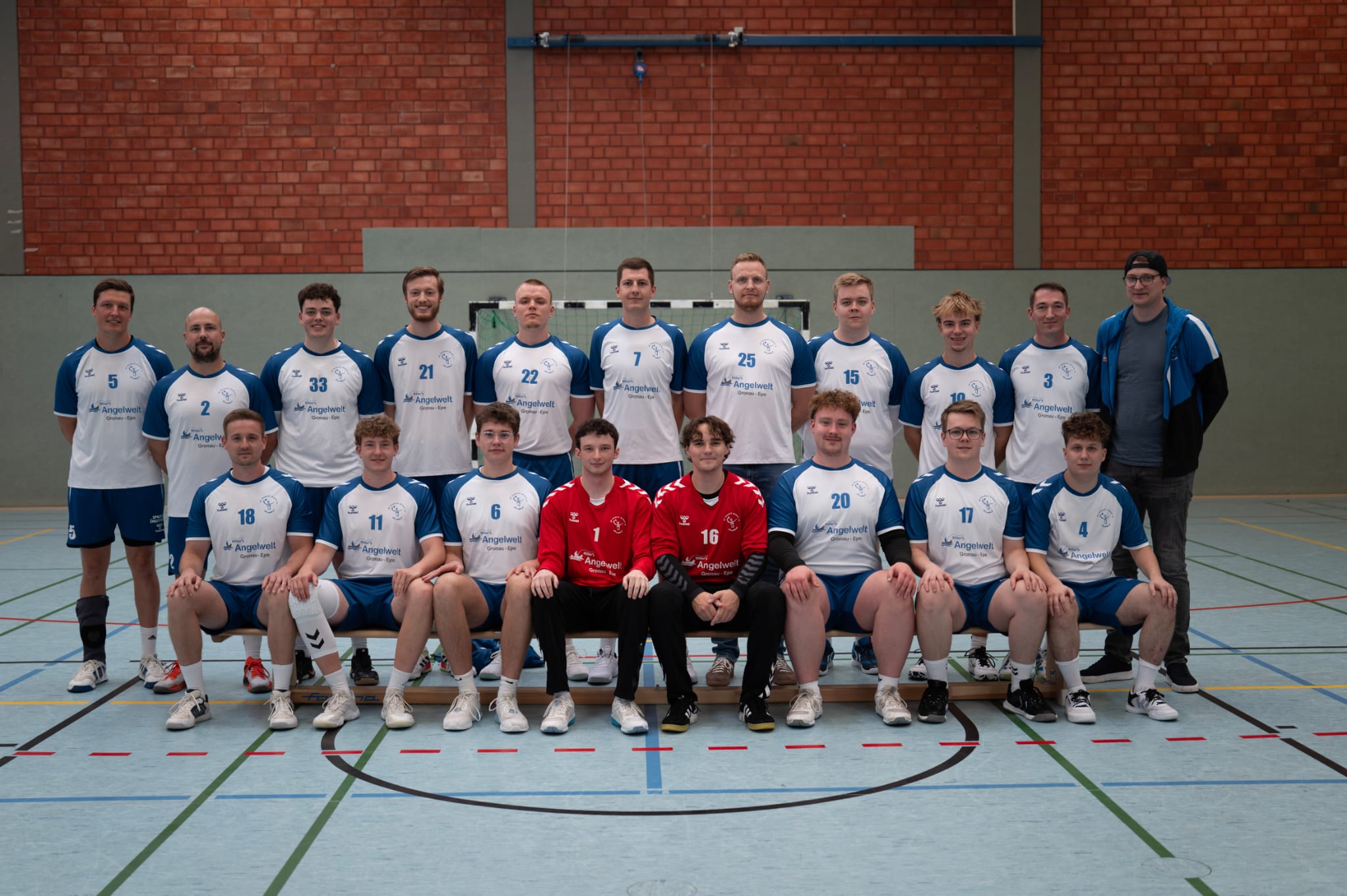 2026-27_Herren2-Foto